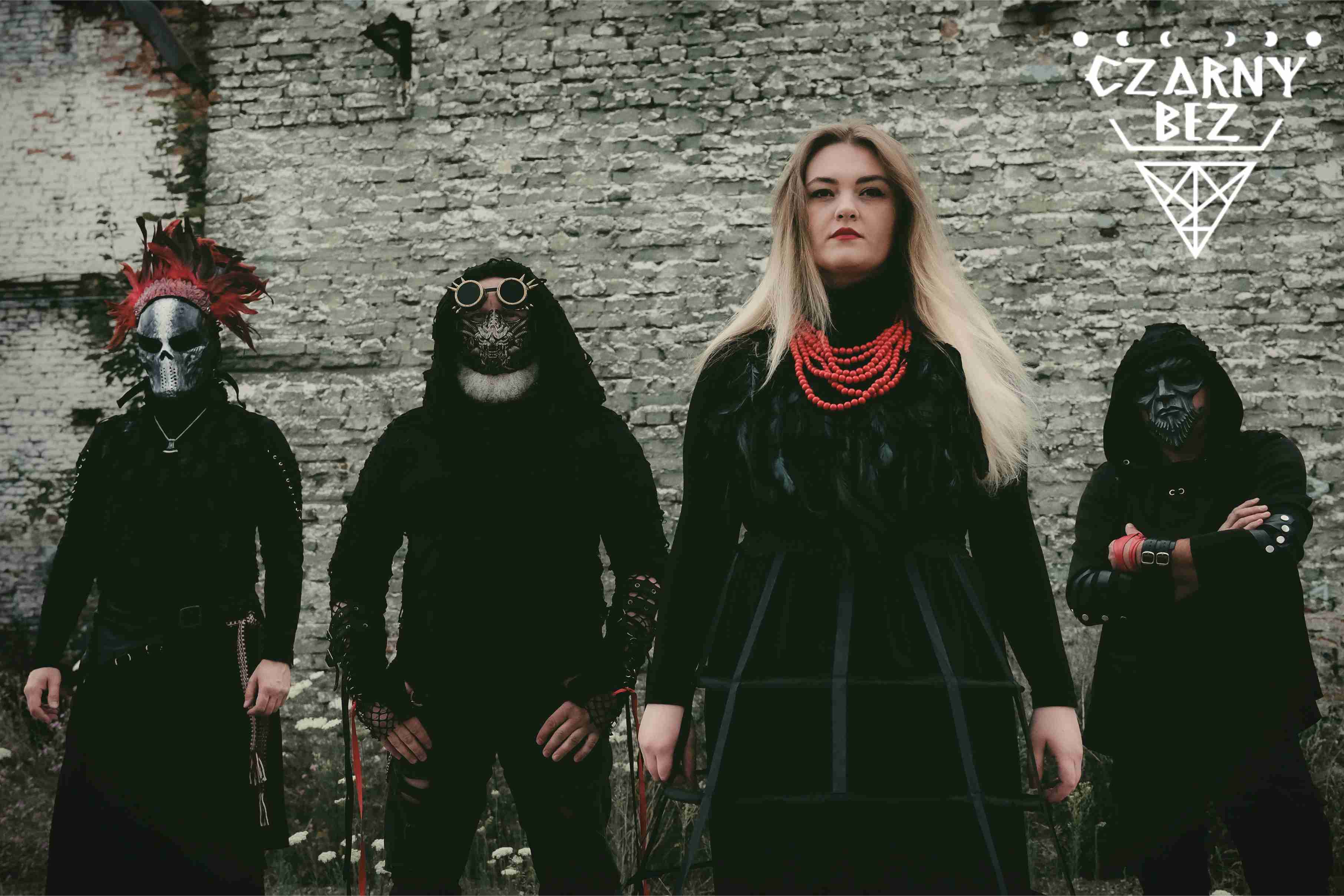 Czarny Bez. Premiera albumu „W Blasku Księżyca” i singla 'Noc w leście’ z wideo oraz trasa. Czarny Bez. Premiera albumu „W Blasku Księżyca” i singla 'Noc w leście’ z wideo oraz trasa.